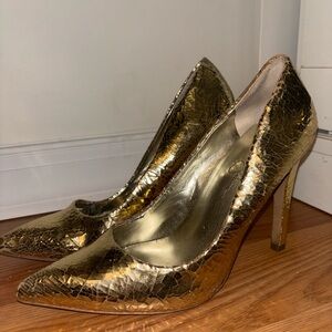Jessica Simpson Shiny Gold Heels